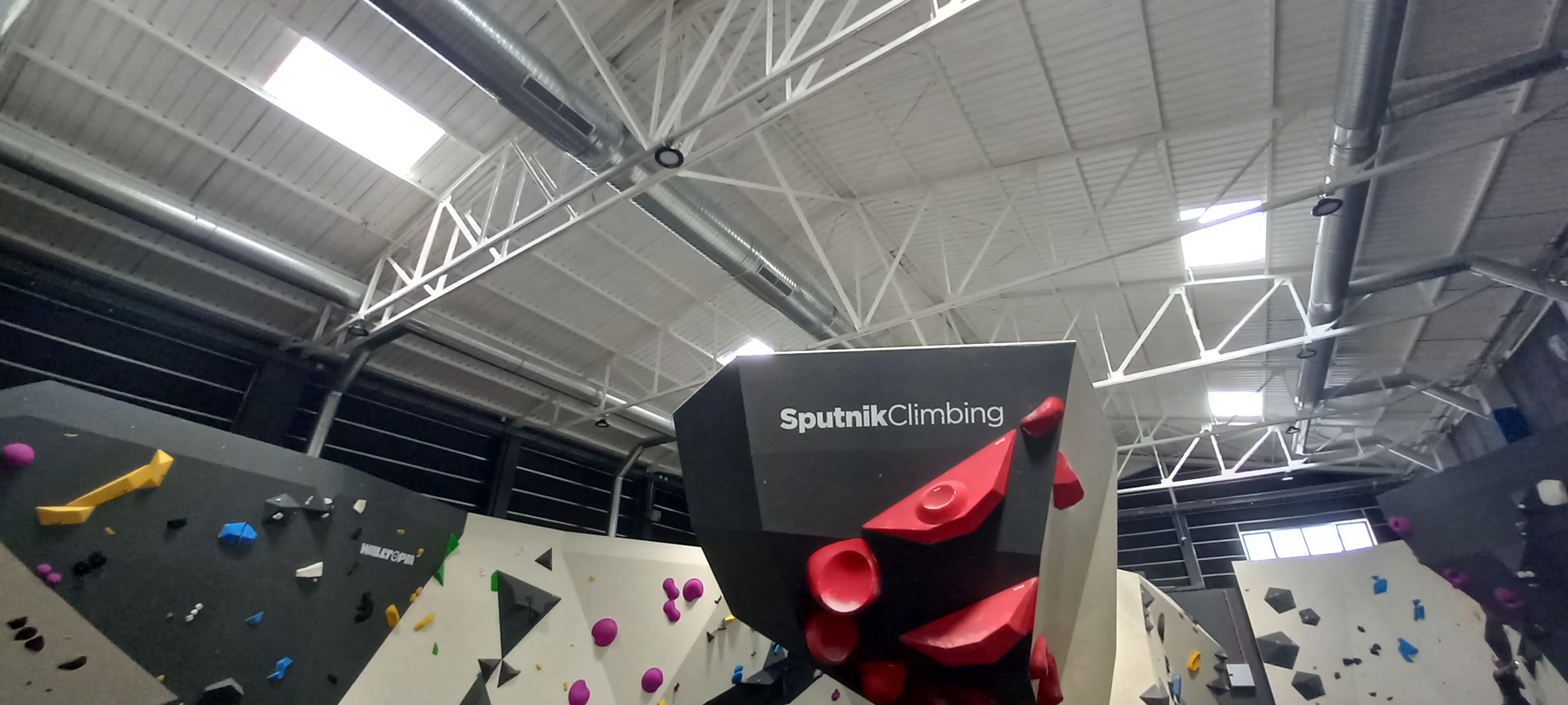 rocodromo_sputinik_las_rozas_madrid_talat_instalaciones