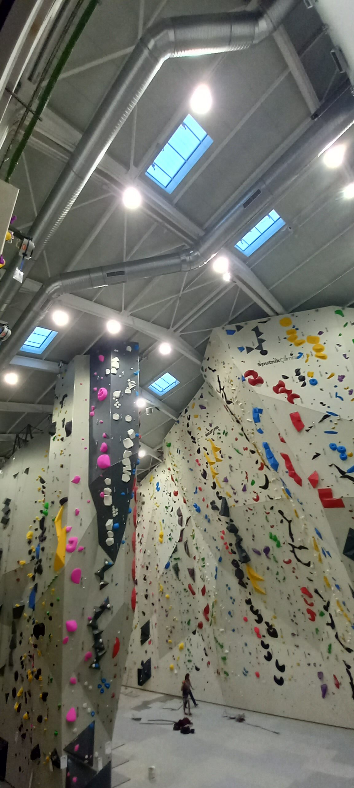 rocodromo_sputinik_las_rozas_madrid_talat_instalaciones